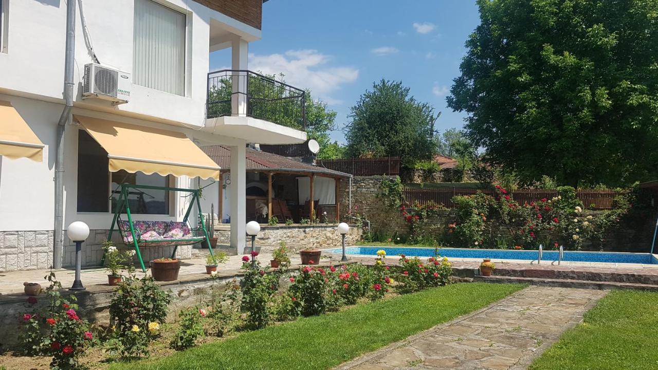 Rosarium Residence Guest House Dryanovo Exterior photo