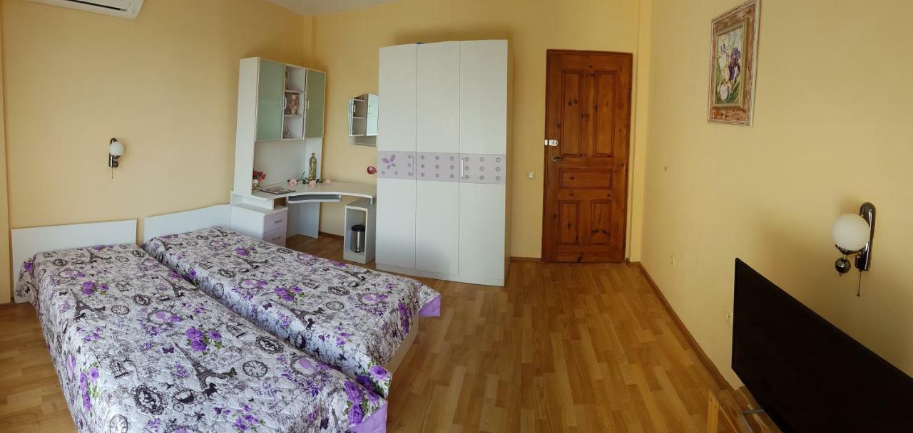 Rosarium Residence Guest House Dryanovo Exterior photo